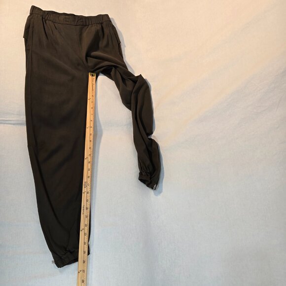 LULULEMON Green Adapted State High-Rise Full Length Jogger Pant Size 2 LIKE NEW! - Picture 14 of 16